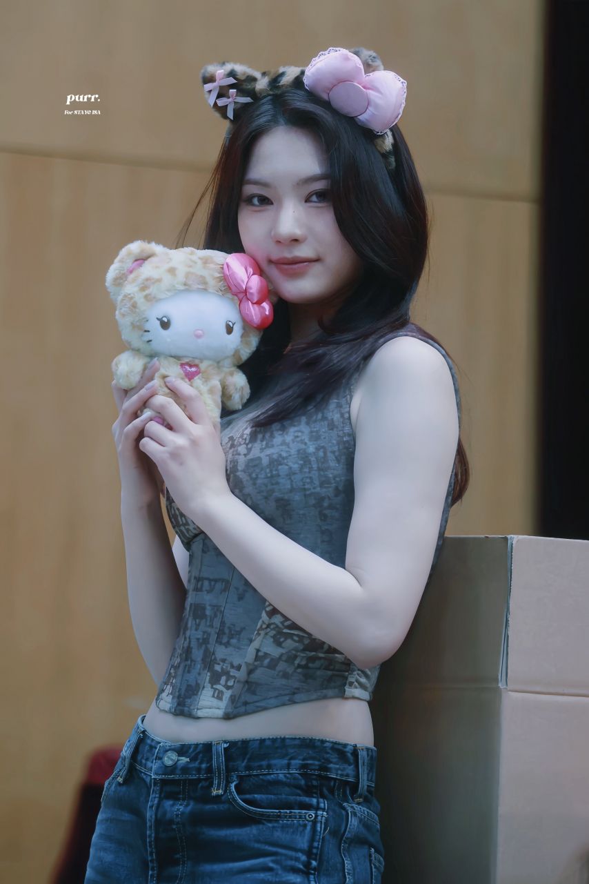 스테이씨 아이사1_1.jpg