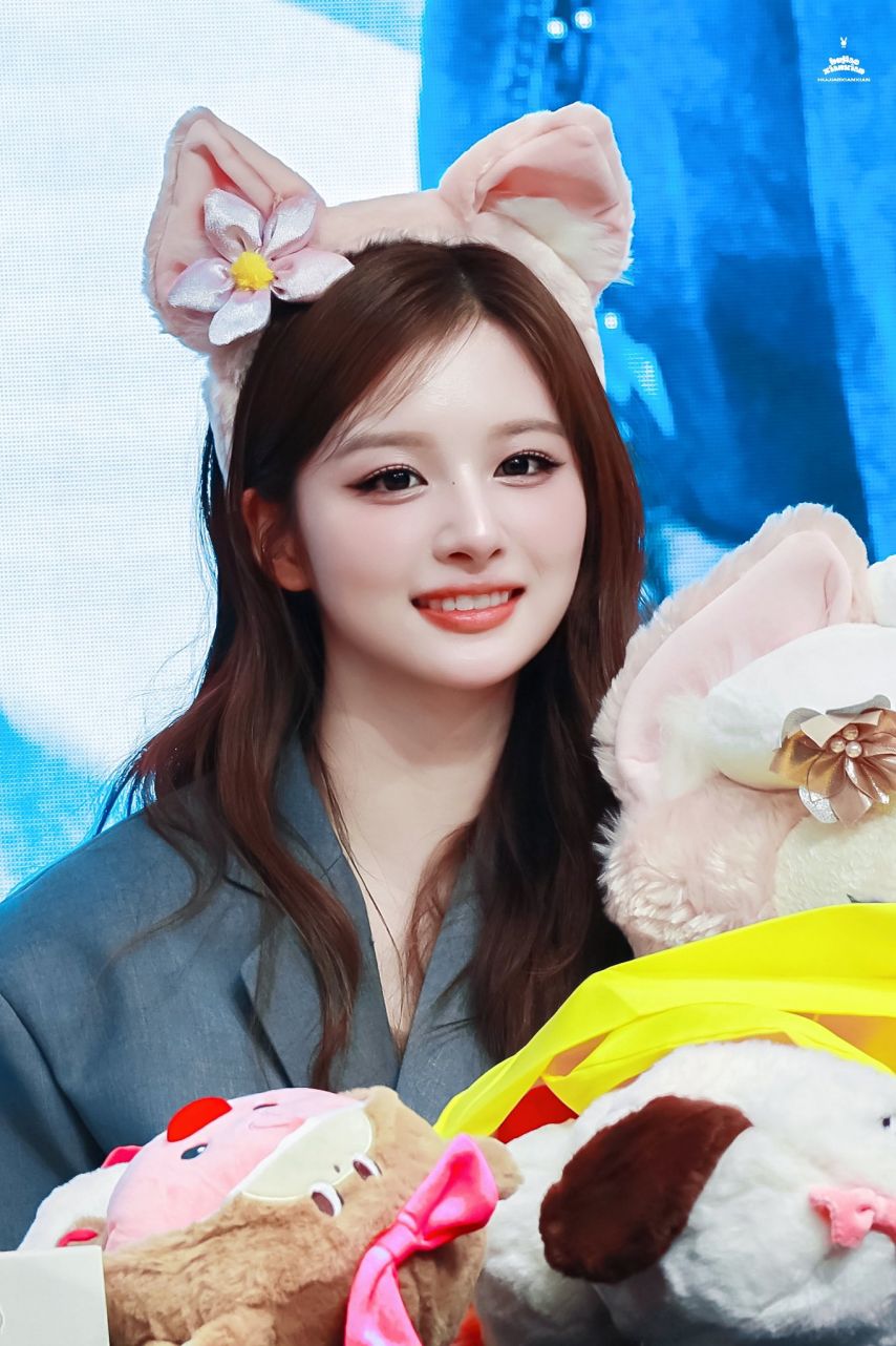 엔믹스 설윤2_2.jpg