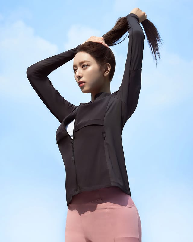 ITZY 유나 다이나핏1_4.jpg