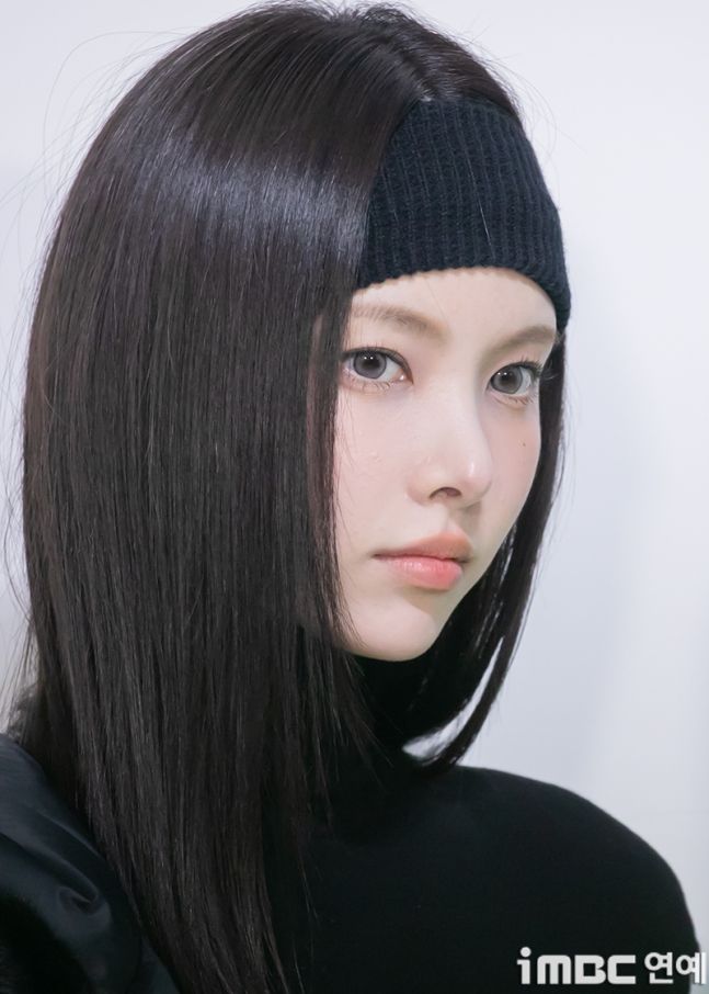 아일릿 윤아1_2.jpg