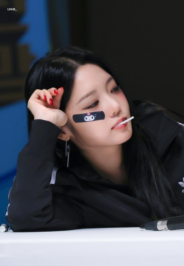 노지선 (프로미스나인)1_3.jpg