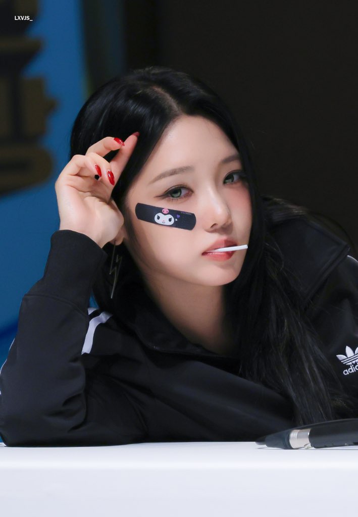 노지선 (프로미스나인)1_4.jpg
