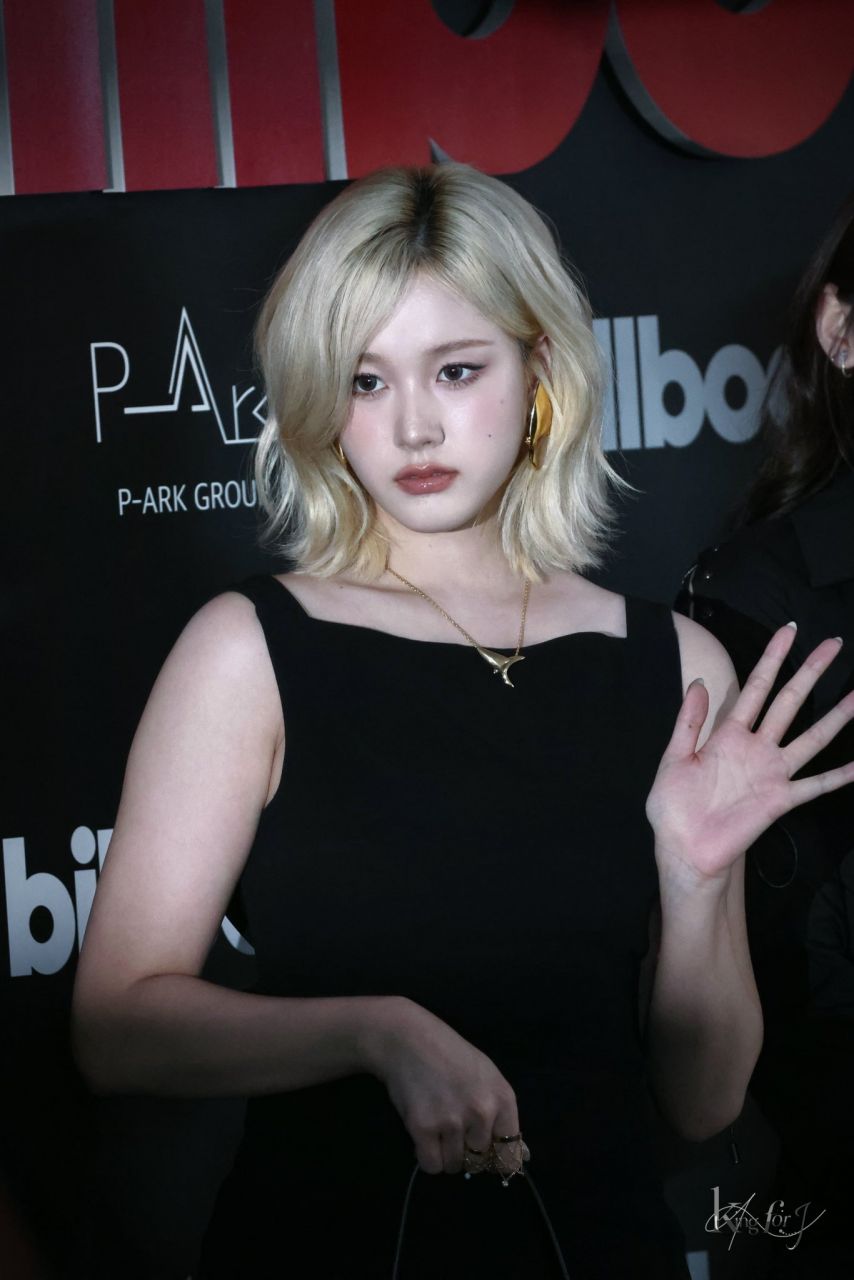 스테이씨 재이1_3.jpg
