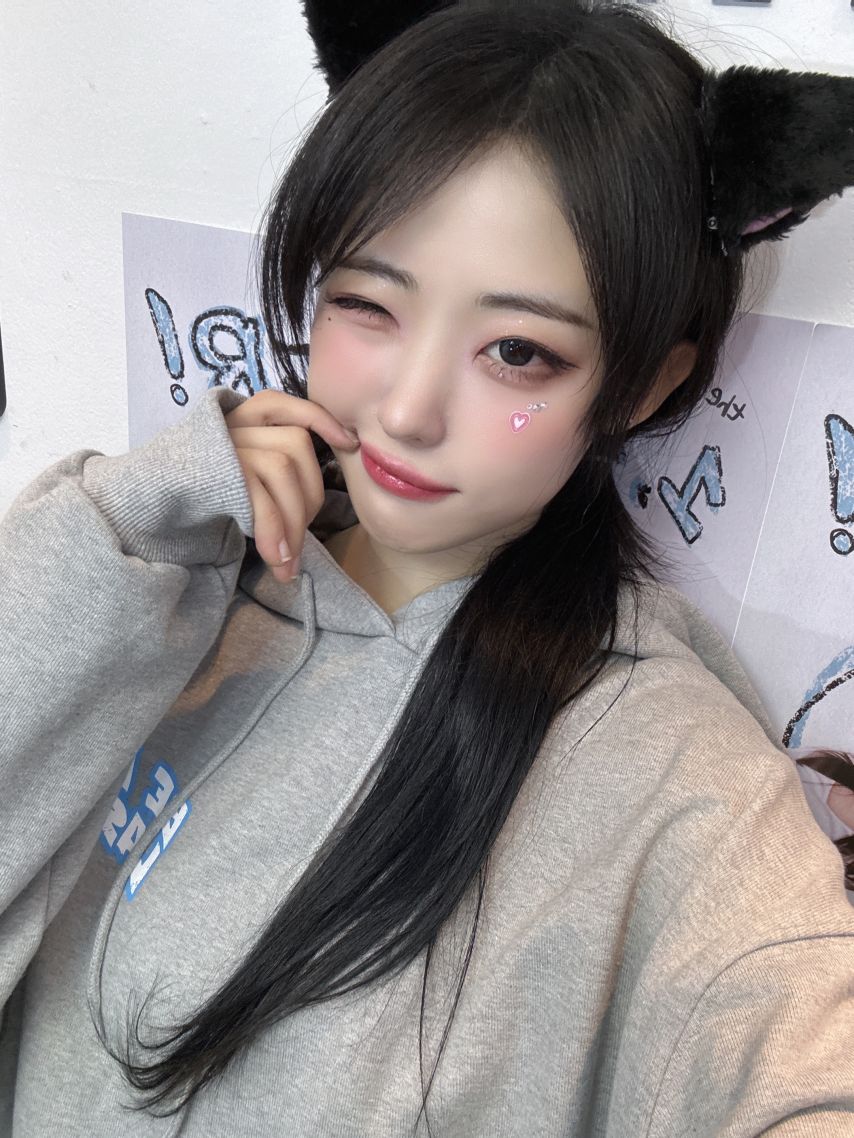 qwer 히나1_2.jpg