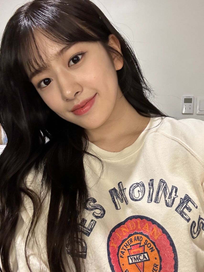 [아이브] 긴머리 안유진1_7.jpg