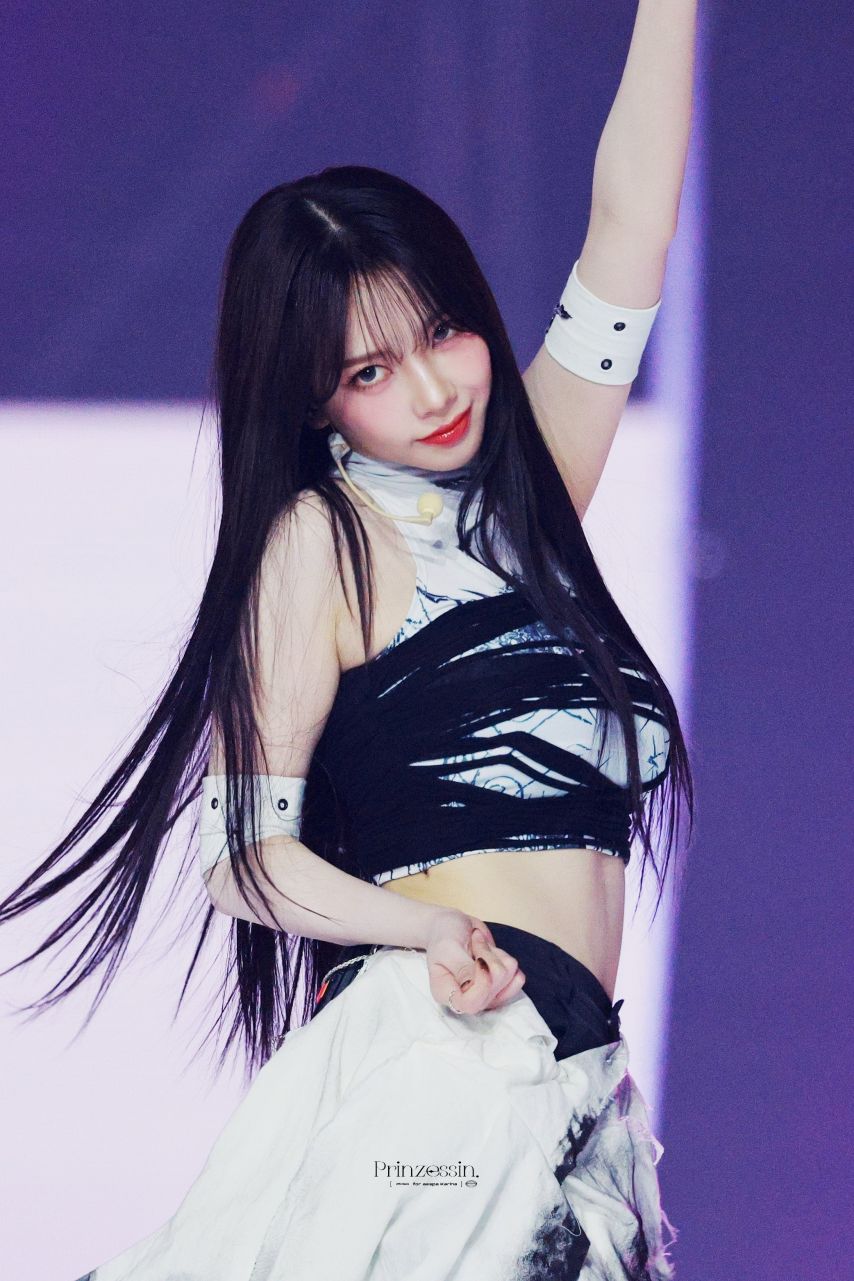 241220 KBS가요대축제 카리나(에스파)1_2.jpg