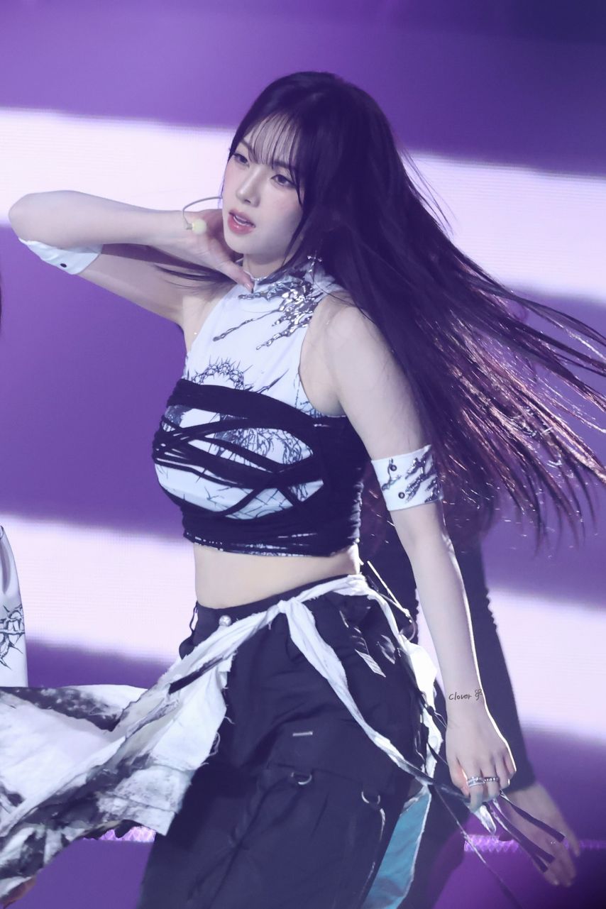 241220 KBS가요대축제 카리나(에스파)1_3.jpg