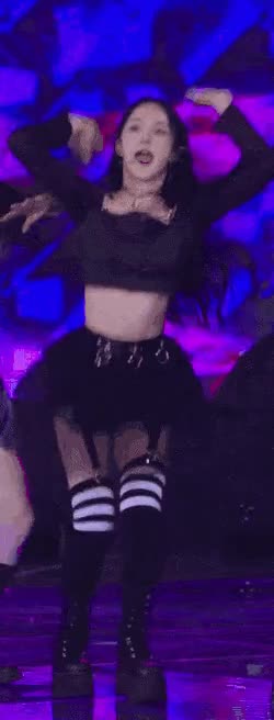 e1487229f1b692307d00cd6a7a82f562_1675945424_7776.gif