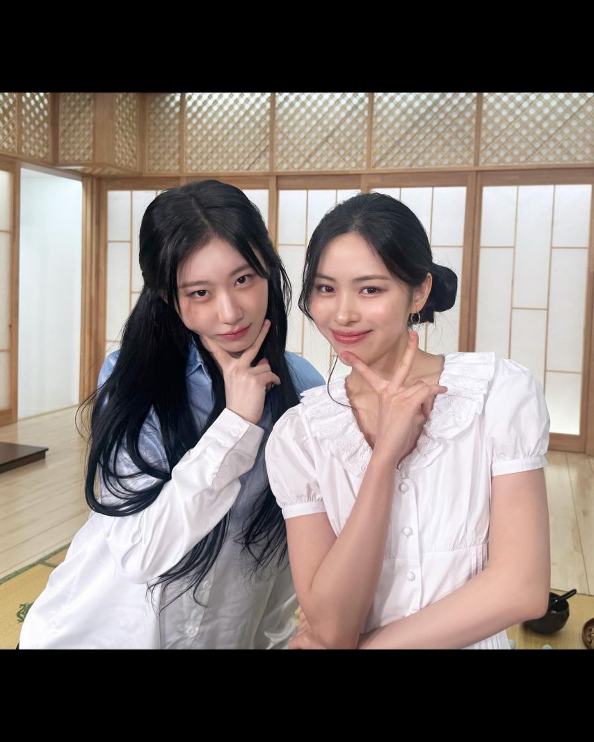 ITZY (있지)1_6.jpeg