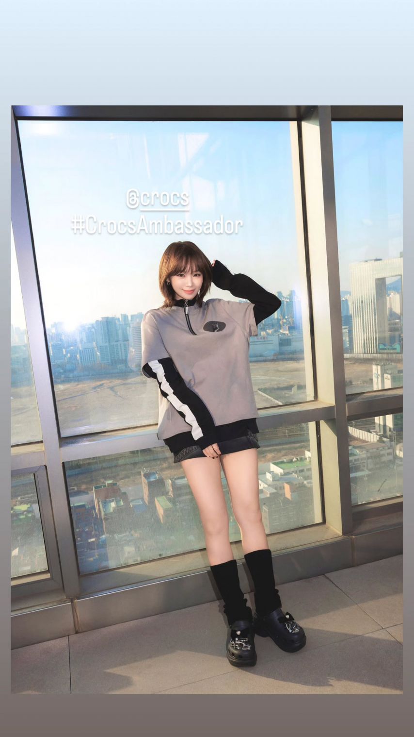 르세라핌 김채원,사쿠라,허윤진,카즈하,홍은채1_3.jpg