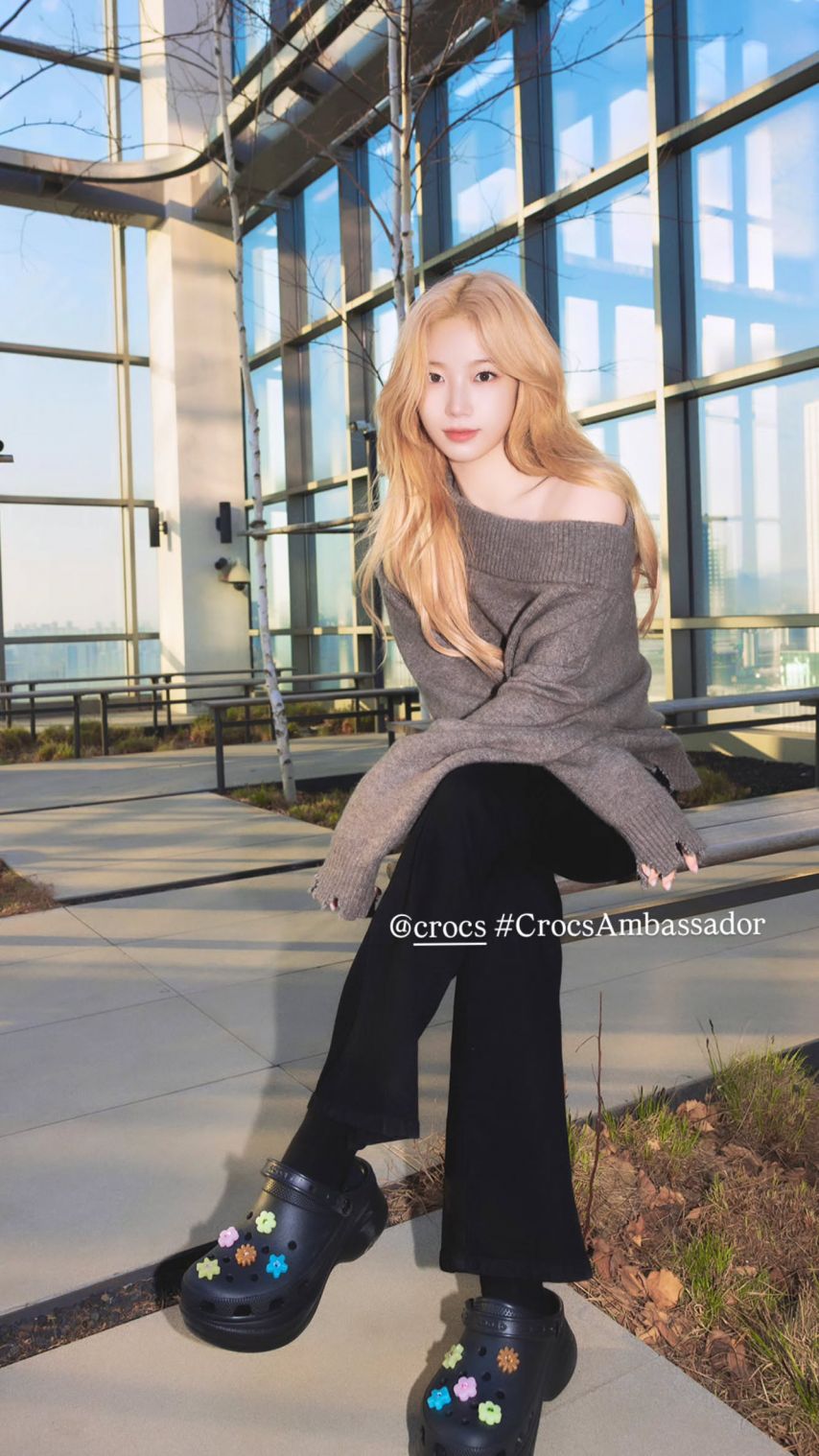 르세라핌 김채원,사쿠라,허윤진,카즈하,홍은채1_14.jpg