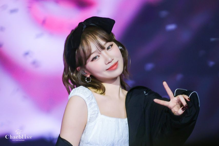 르세라핌 김채원1_3.jpg