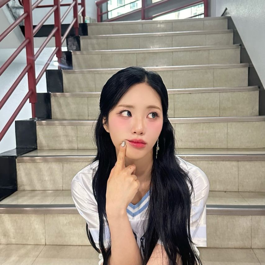 프로미스나인 백지헌,이서연,노지선,이나경,박지원1_17.jpg