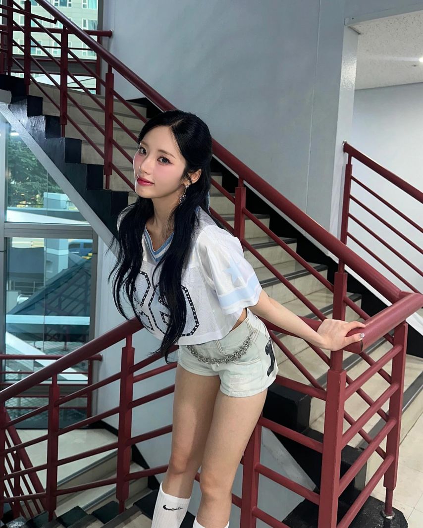 프로미스나인 백지헌,이서연,노지선,이나경,박지원2_16.jpg