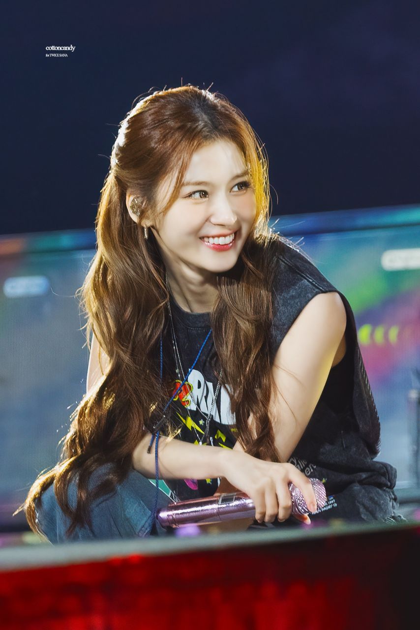 트와이스 사나1_7.jpg