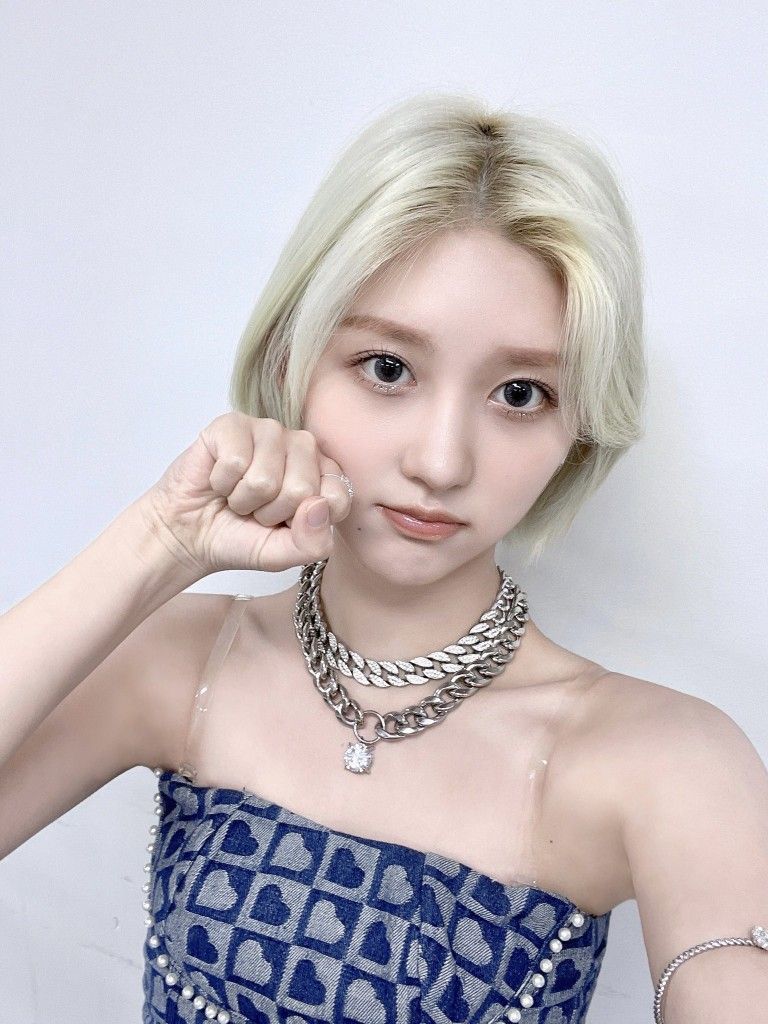 아이브 가을1_2.jpg