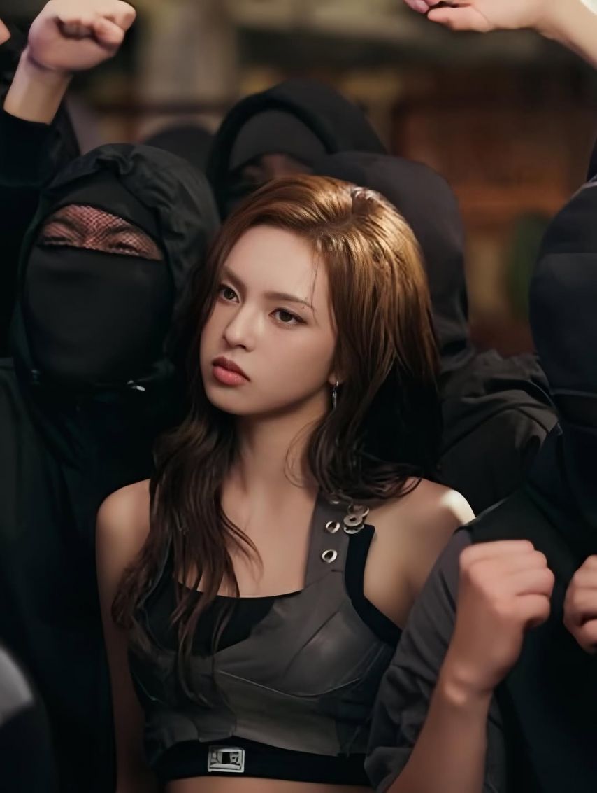 BABYMONSTER (베이비몬스터) (8)