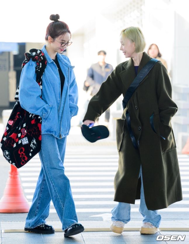 에스파 카리나 & 윈터1_3.jpg