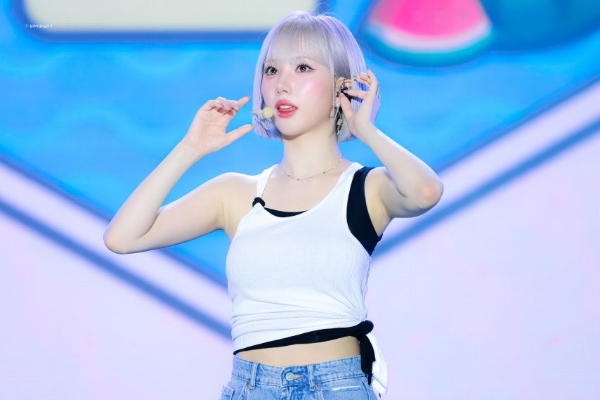 VIVIZ 은하1_3.jpg