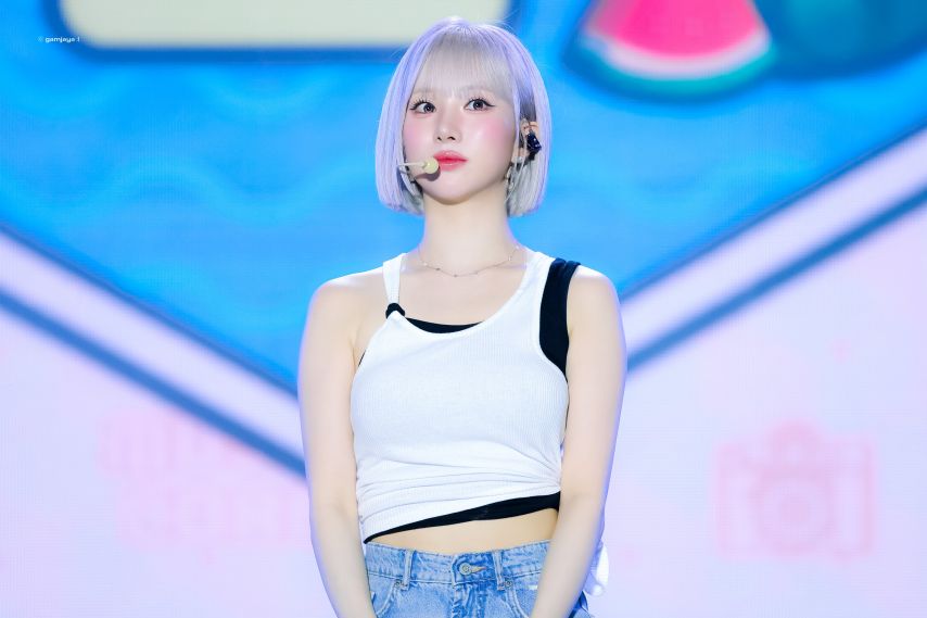 VIVIZ 은하1_1.jpg