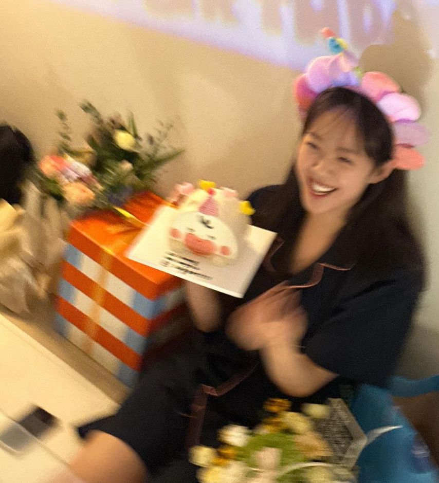 지예은1_4.jpg