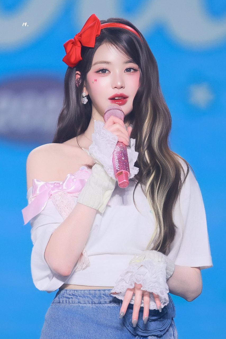 아이브 장원영2_3.jpg