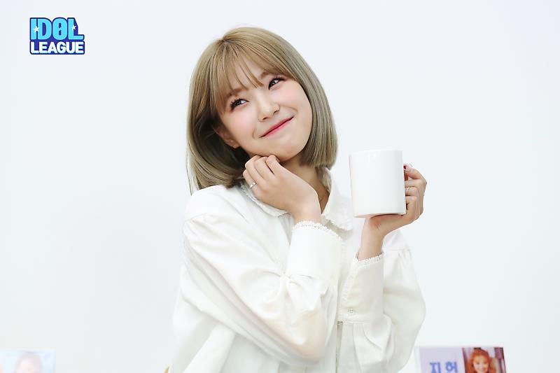 프로미스나인 백지헌1_1.jpg
