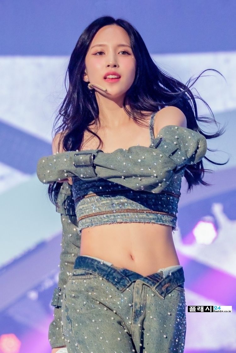 트와이스 미나1_3.jpg