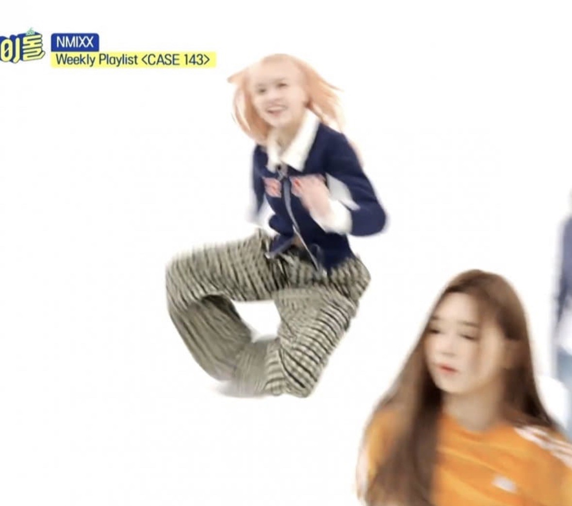 Fr3tPmjaIAAayBb.jpg