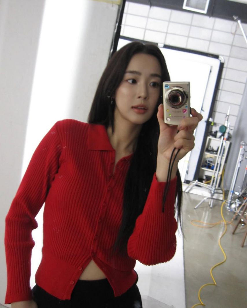 최예빈 ig 입술1_11.jpg