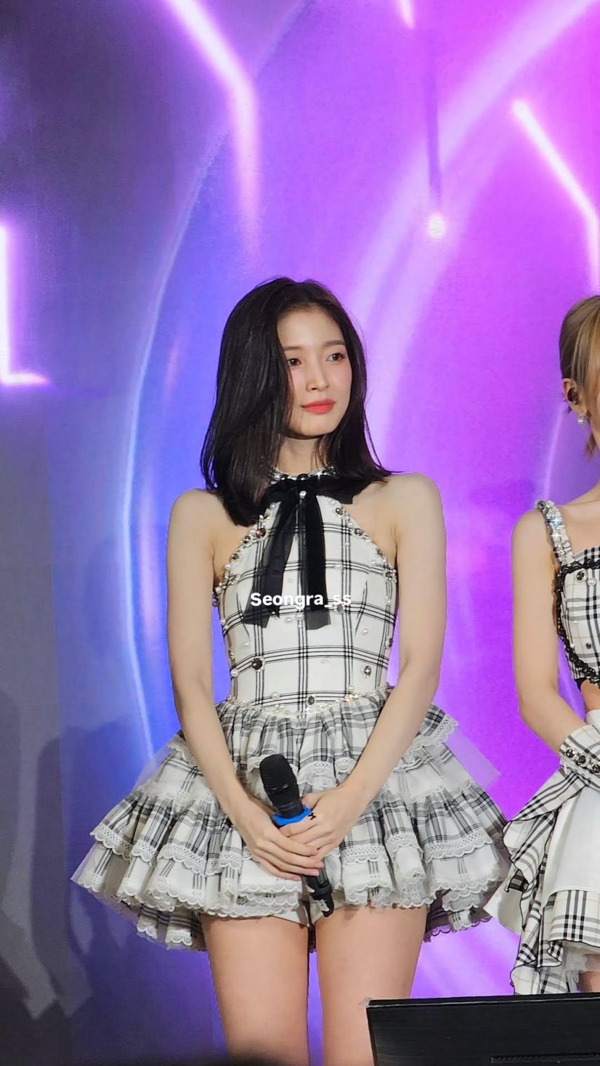오마이걸 아린1_4.jpg