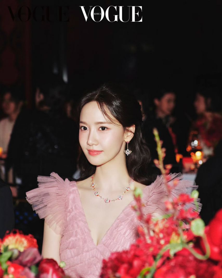 윤아 소녀시대 Qeelin VOGUE1_6.jpg