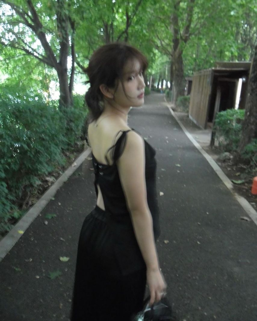 2041774301_FMukS5QA_9socEmKhjGgBPdYN.jpg