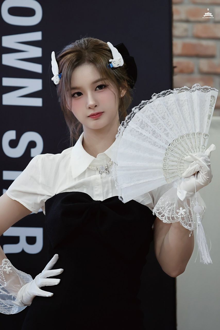 엔믹스 설윤1_1.jpg