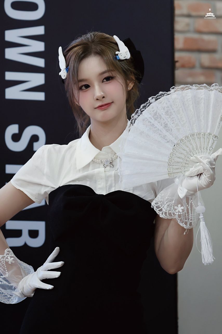 엔믹스 설윤1_2.jpg