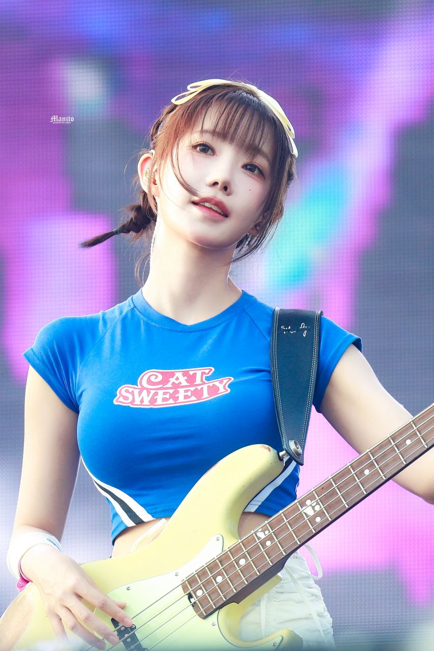 [QWER] 마젠타2_1.jpg