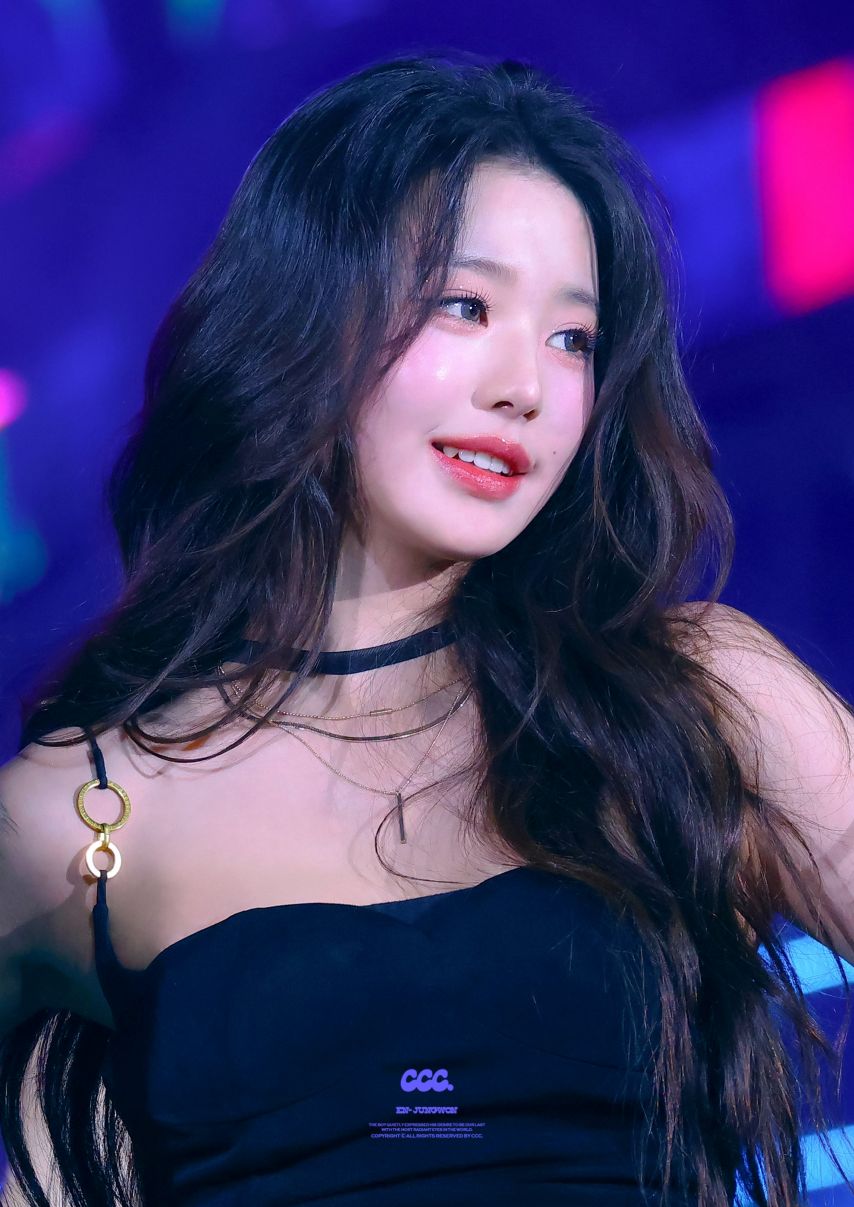 아이브 장원영1_5.jpg