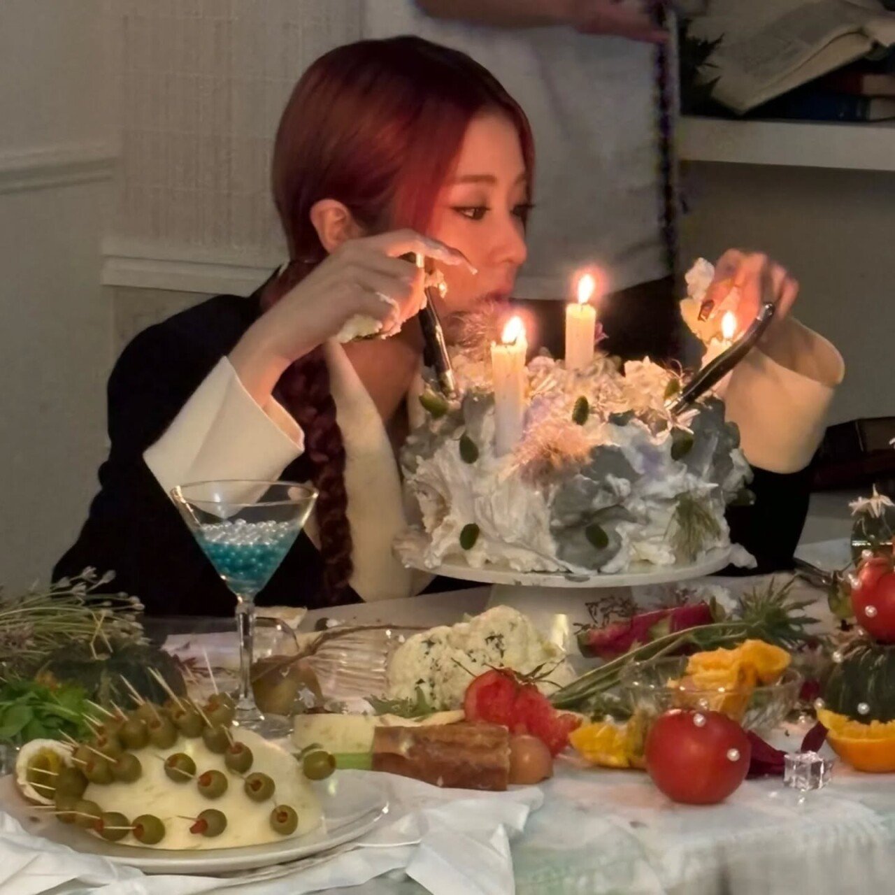 르세라핌 윤진1_10.jpg
