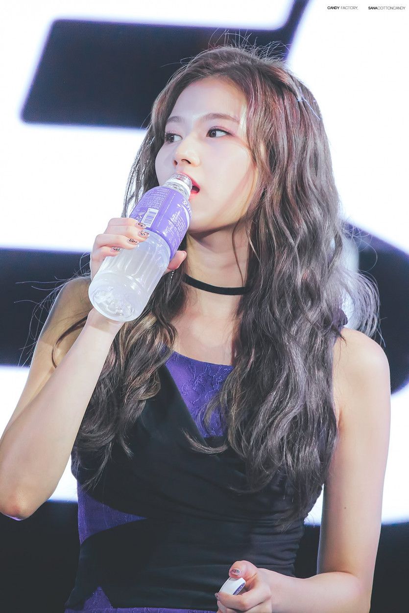 트와이스 사나.jpg2_6.jpg