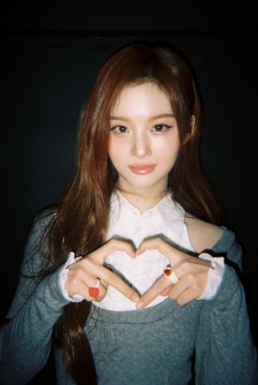 엔믹스 해원,설윤,지우 NMIXX Official Fanclub NSWER 3rd Generation Film Photo1_7.jpg