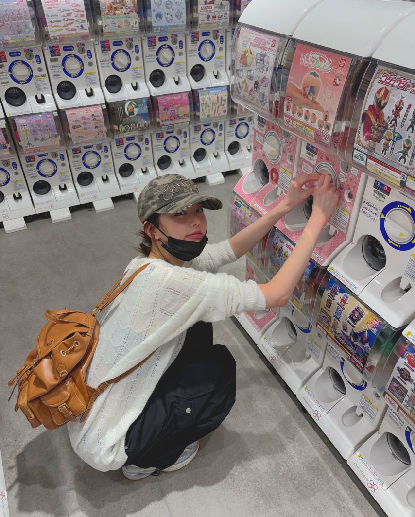아이브 장원영1_3.jpg