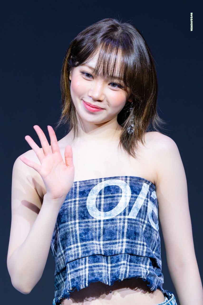 르세라핌 김채원1_2.jpg