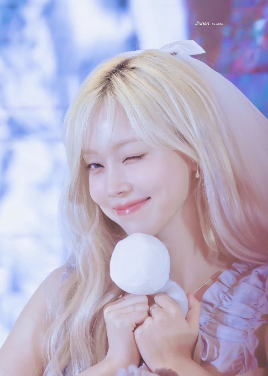 윈터 (에스파)1_6.jpg