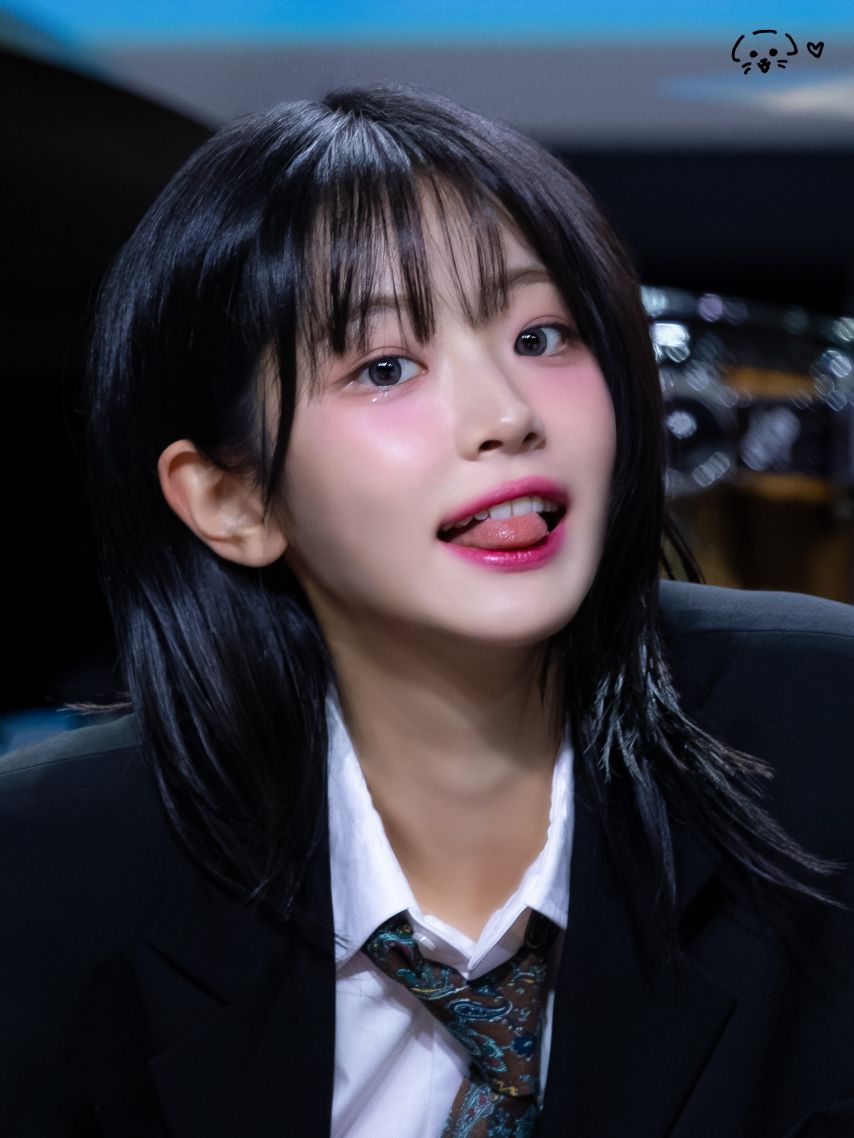 [QWER] 쵸단1_1.jpg