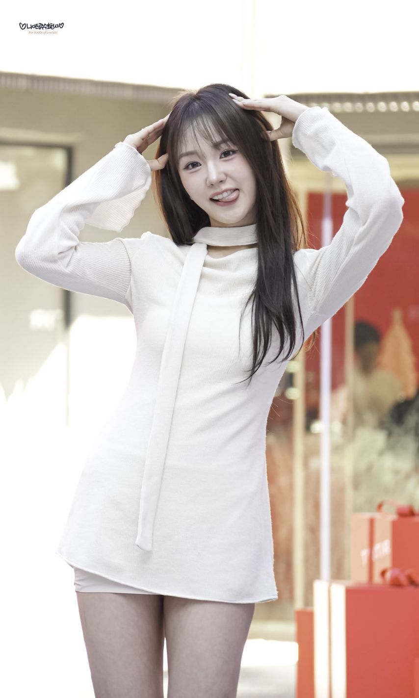 우아 나나1_1.jpg