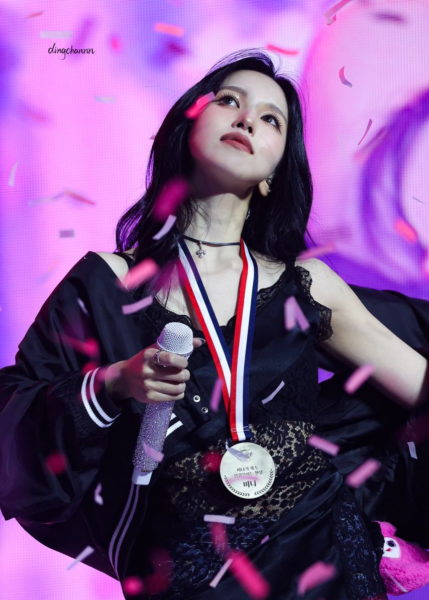 트와이스 미나1_3.jpg