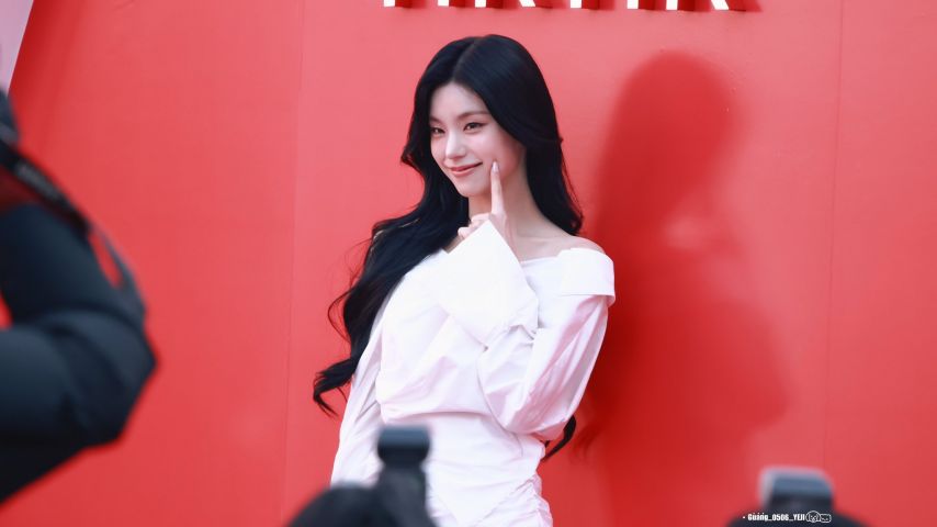 ITZY 예지1_1.jpg