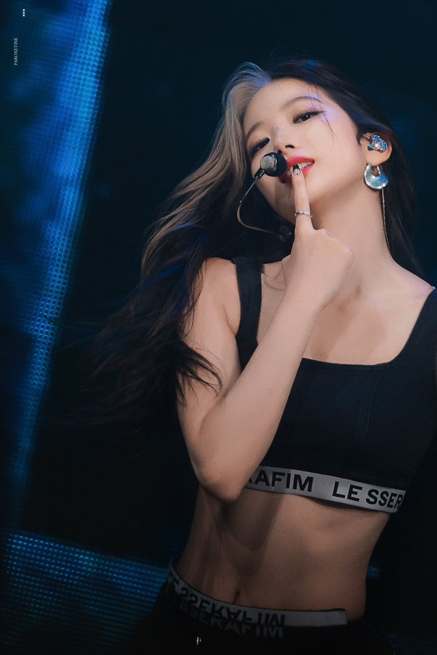 르세라핌 카즈하1_1.jpeg