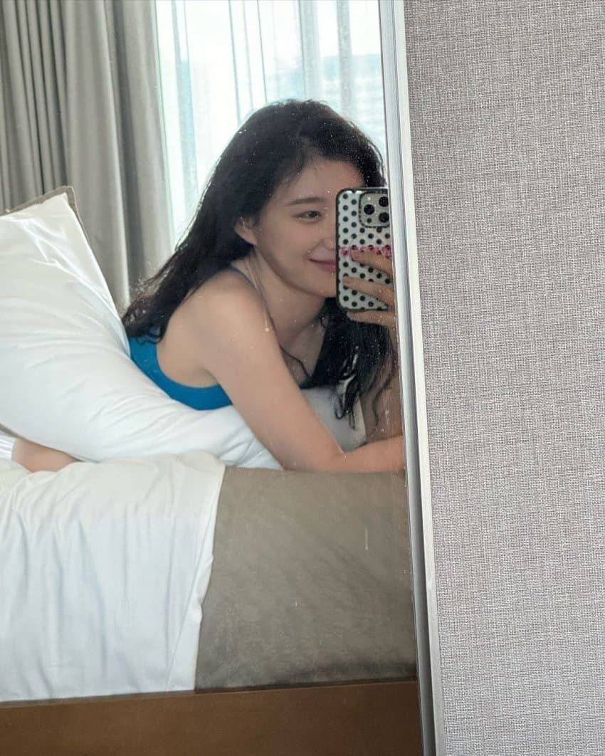 ITZY 채령1_3.jpg