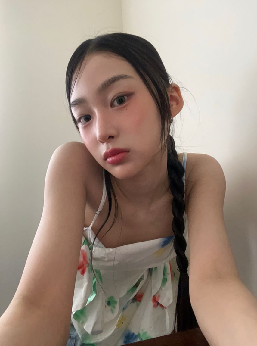 베이비돈크라이 이현, 베니1_5.jpg